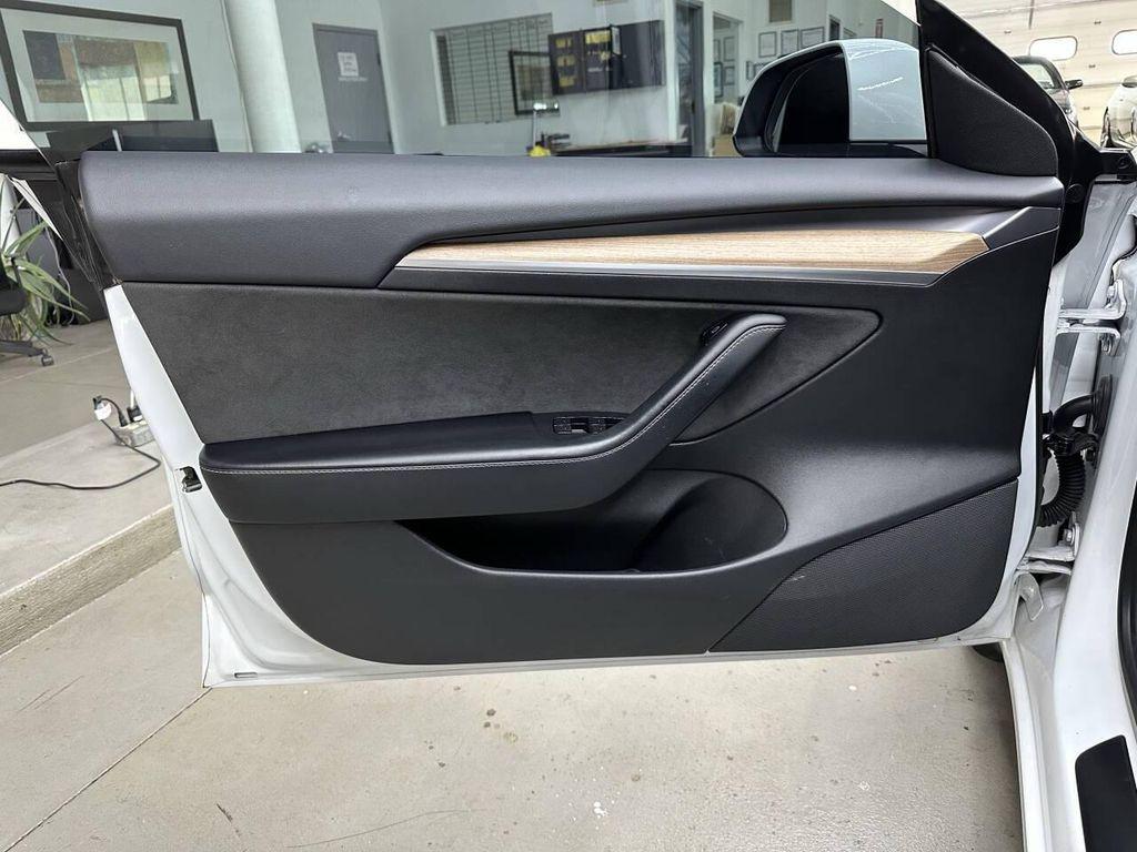 used 2021 Tesla Model 3 car, priced at $25,997