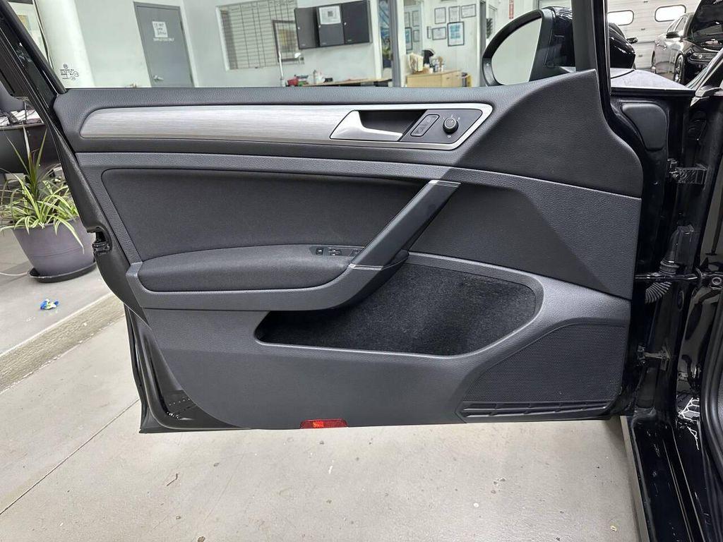 used 2016 Volkswagen Golf SportWagen car, priced at $9,997