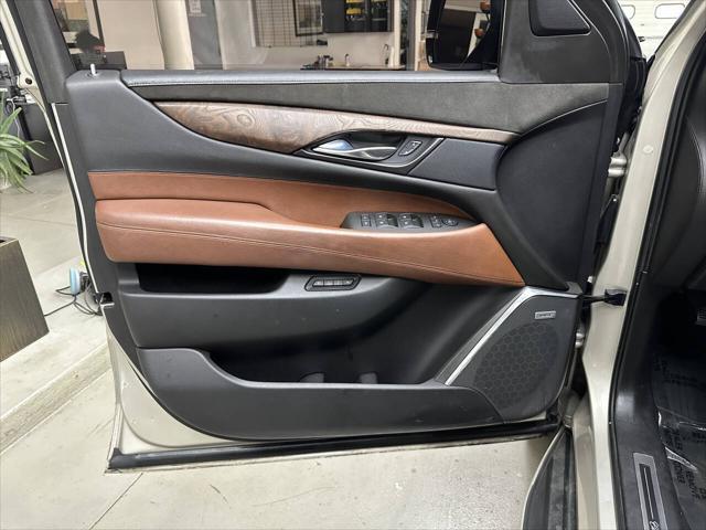 used 2015 Cadillac Escalade car, priced at $20,997
