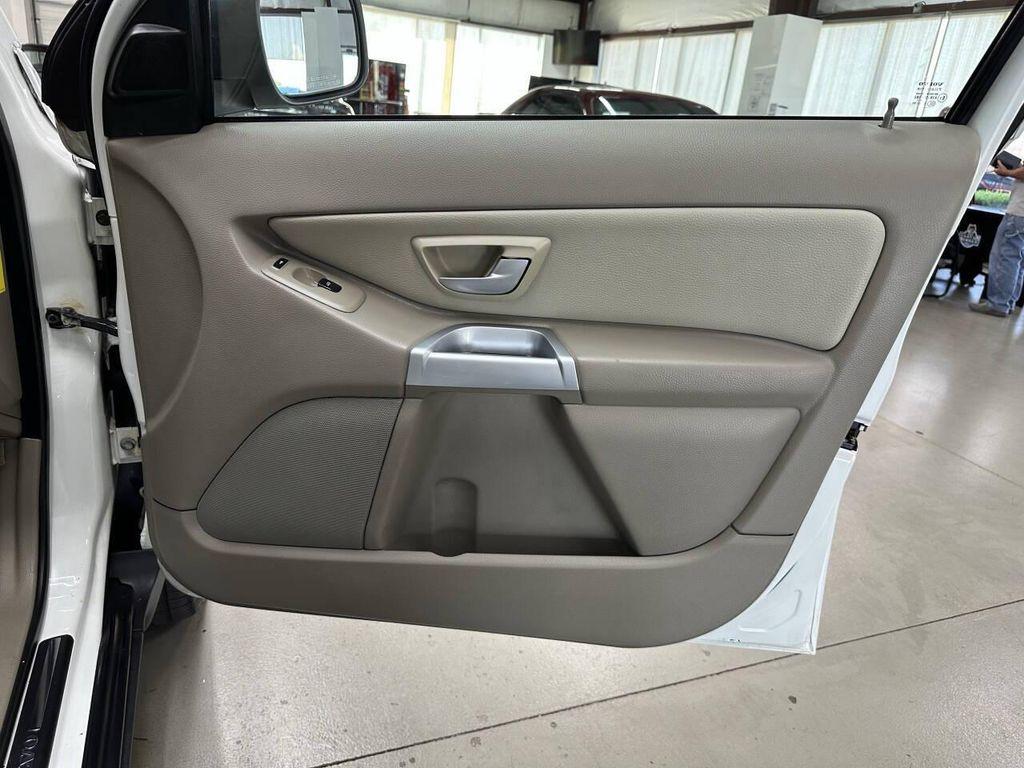 used 2004 Volvo XC90 car, priced at $7,497