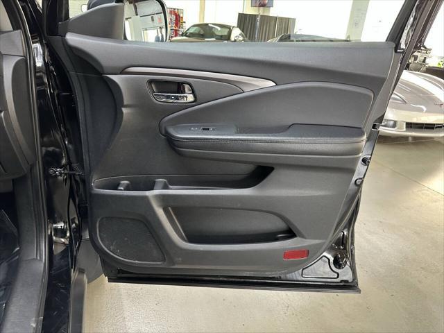 used 2016 Honda Pilot car