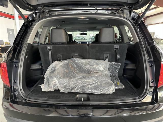 used 2016 Honda Pilot car