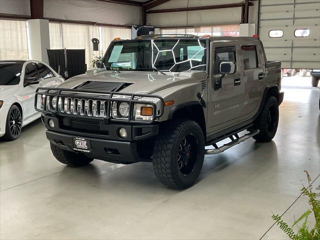 used 2005 Hummer H2 car, priced at $20,999