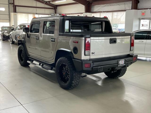 used 2005 Hummer H2 car, priced at $20,999