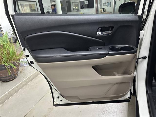 used 2016 Honda Pilot car, priced at $16,499