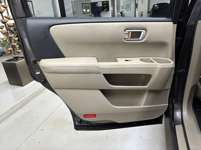 used 2012 Honda Pilot car, priced at $13,999