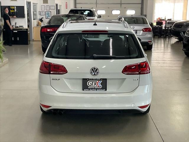 used 2015 Volkswagen Golf SportWagen car, priced at $13,497