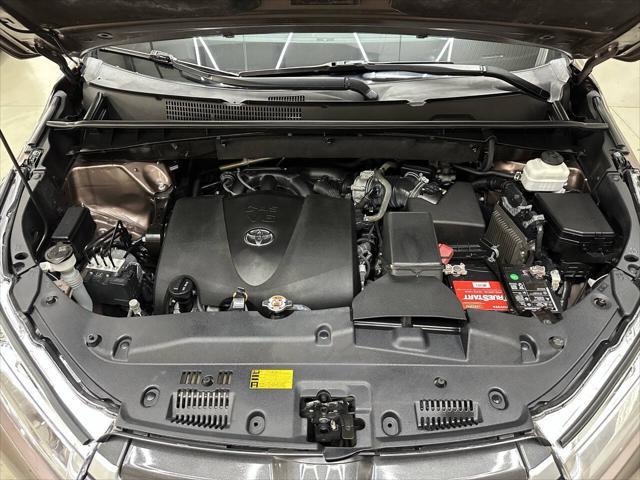 used 2019 Toyota Highlander car, priced at $20,997