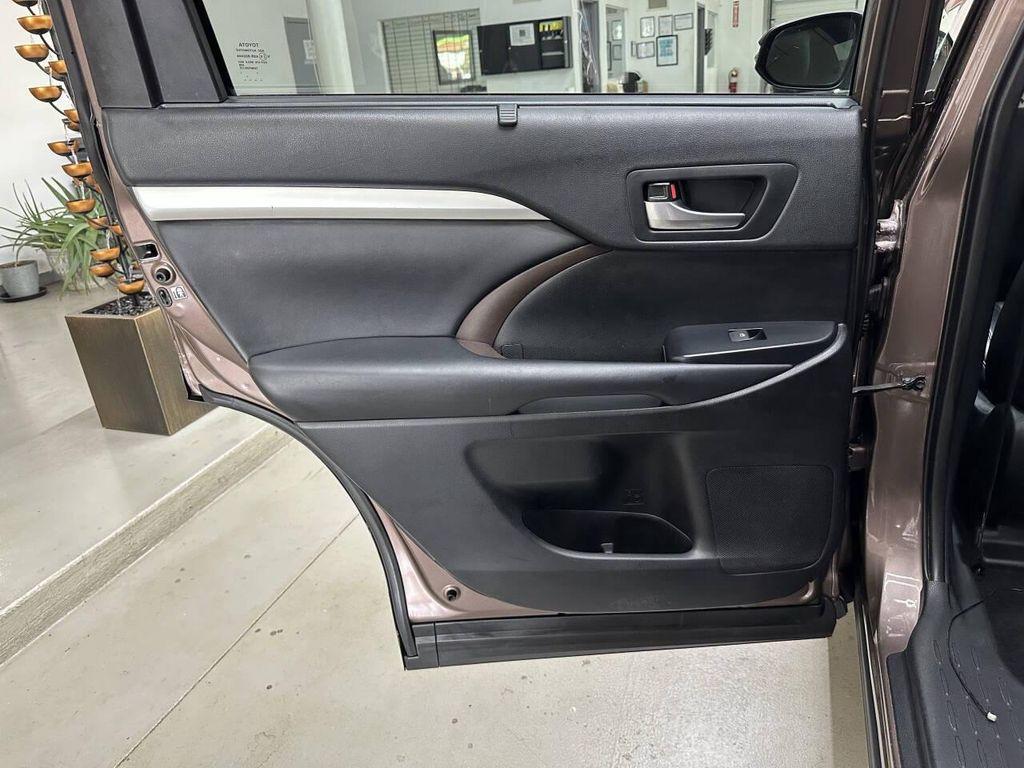 used 2019 Toyota Highlander car, priced at $20,997