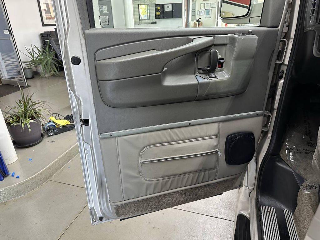 used 2006 Chevrolet Express 1500 car, priced at $12,497
