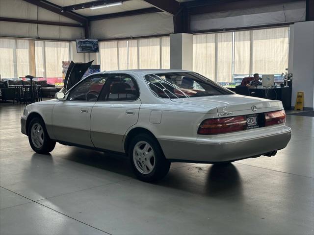 used 1993 Lexus ES 300 car, priced at $13,999