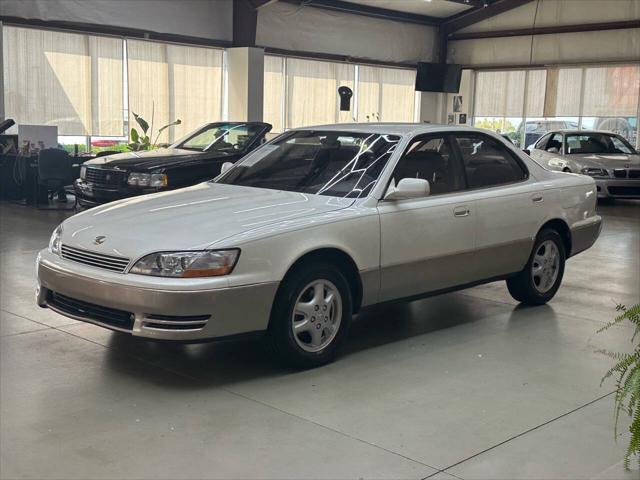 used 1993 Lexus ES 300 car, priced at $13,999