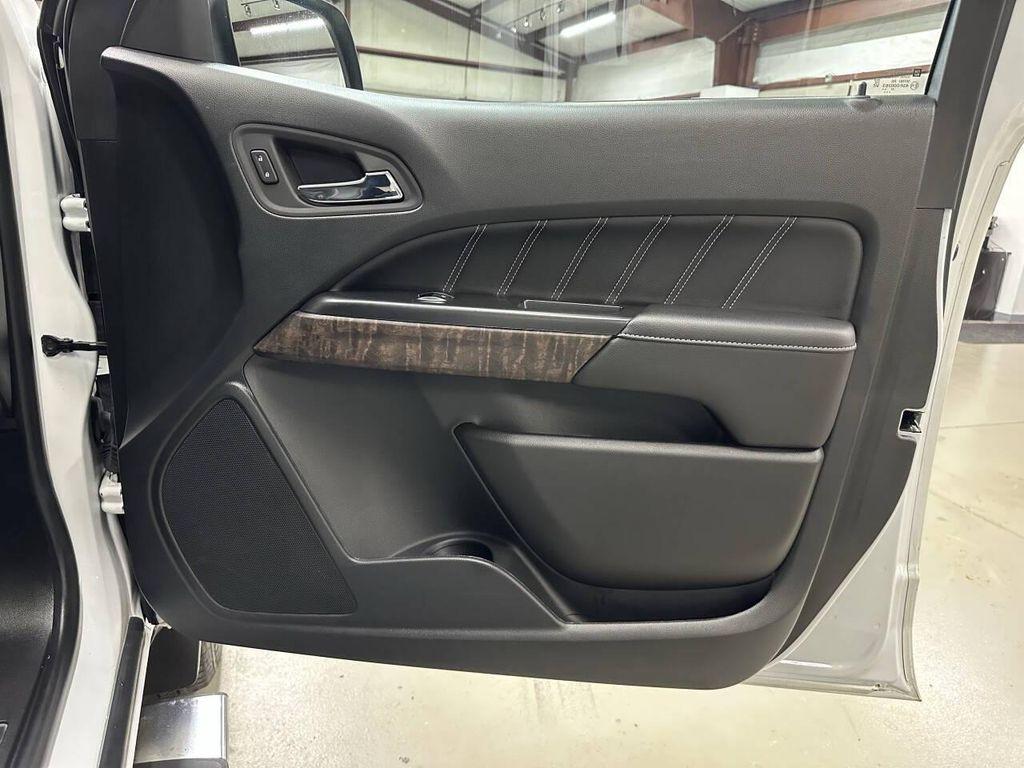 used 2022 GMC Canyon car, priced at $21,999