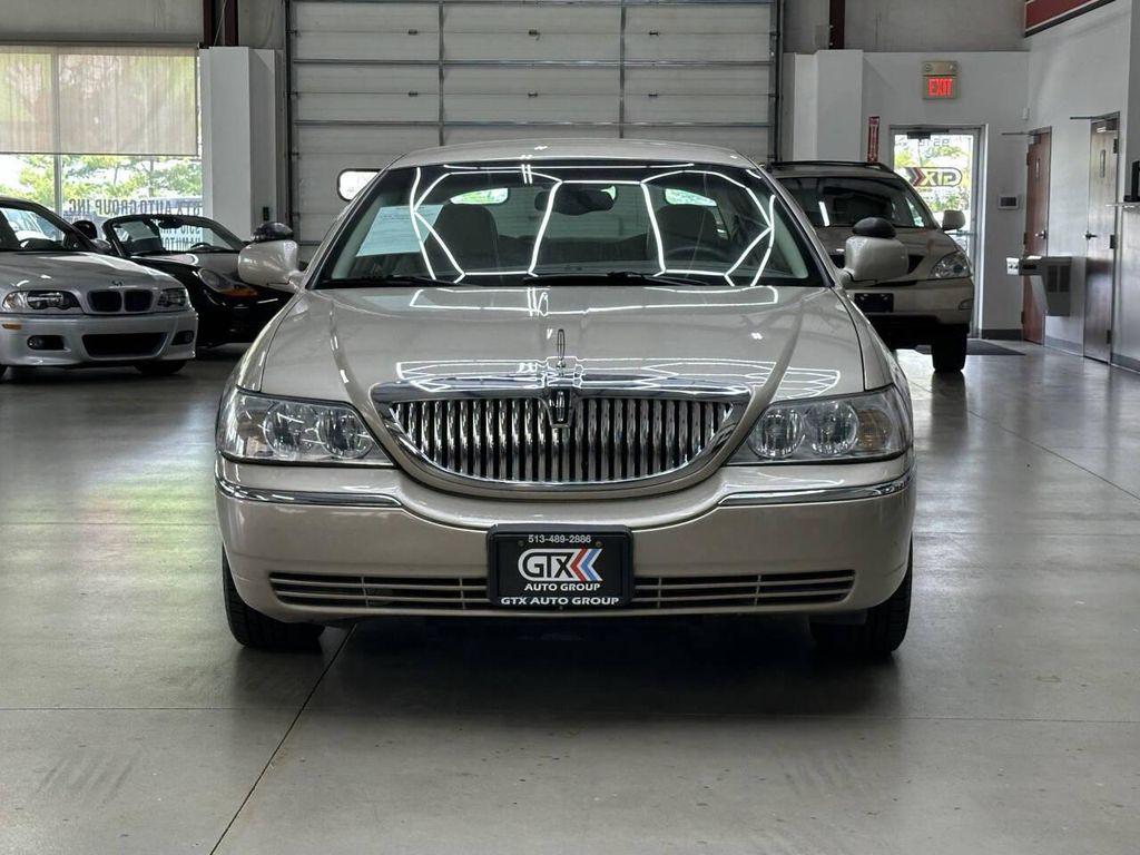 used 2004 Lincoln Town Car car, priced at $10,997