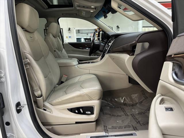 used 2017 Cadillac Escalade ESV car