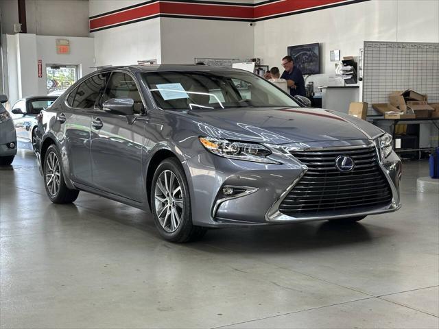 used 2016 Lexus ES 300h car