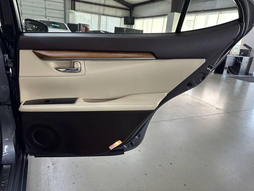 used 2016 Lexus ES 300h car, priced at $22,997
