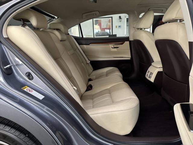 used 2016 Lexus ES 300h car, priced at $22,997