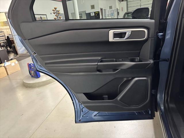 used 2020 Ford Explorer car
