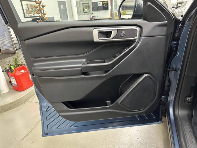 used 2020 Ford Explorer car