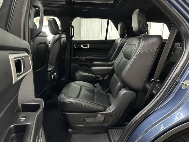used 2020 Ford Explorer car