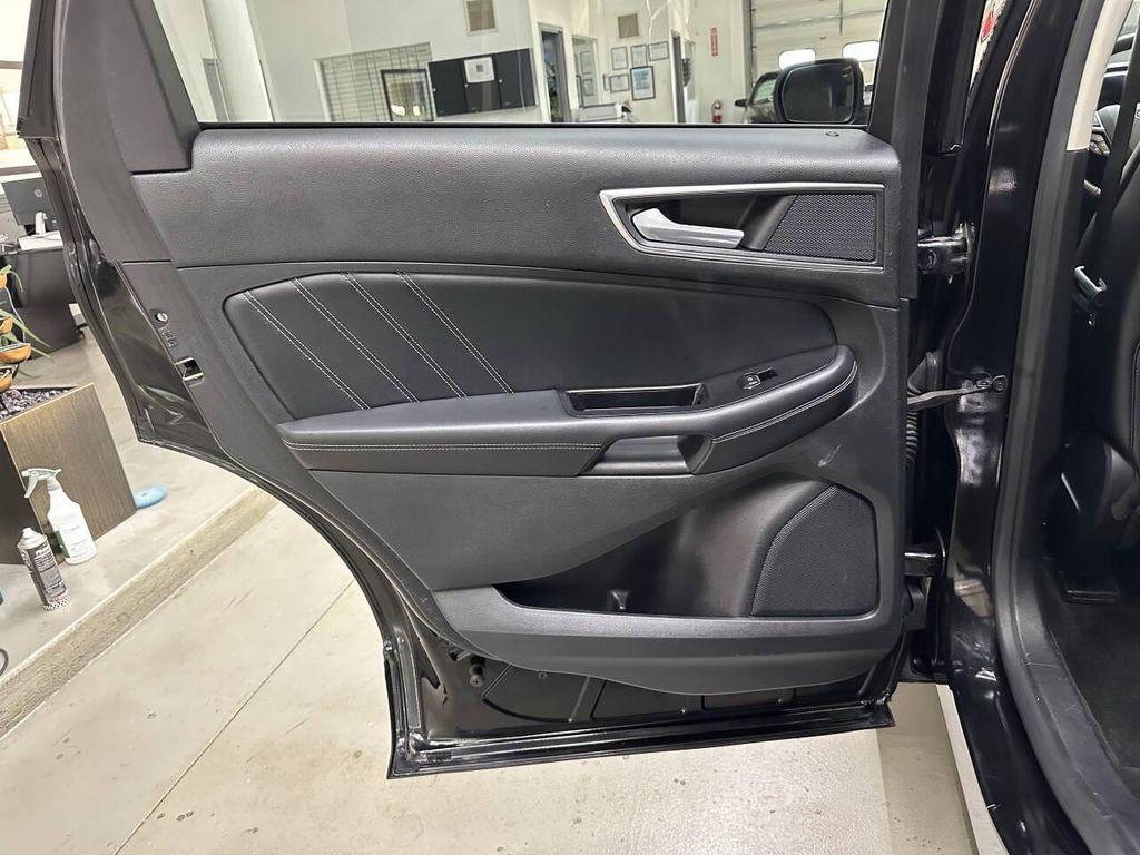 used 2015 Ford Edge car, priced at $7,999