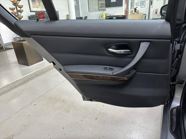 used 2009 BMW 328 car, priced at $7,997