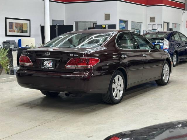 used 2005 Lexus ES 330 car, priced at $10,697