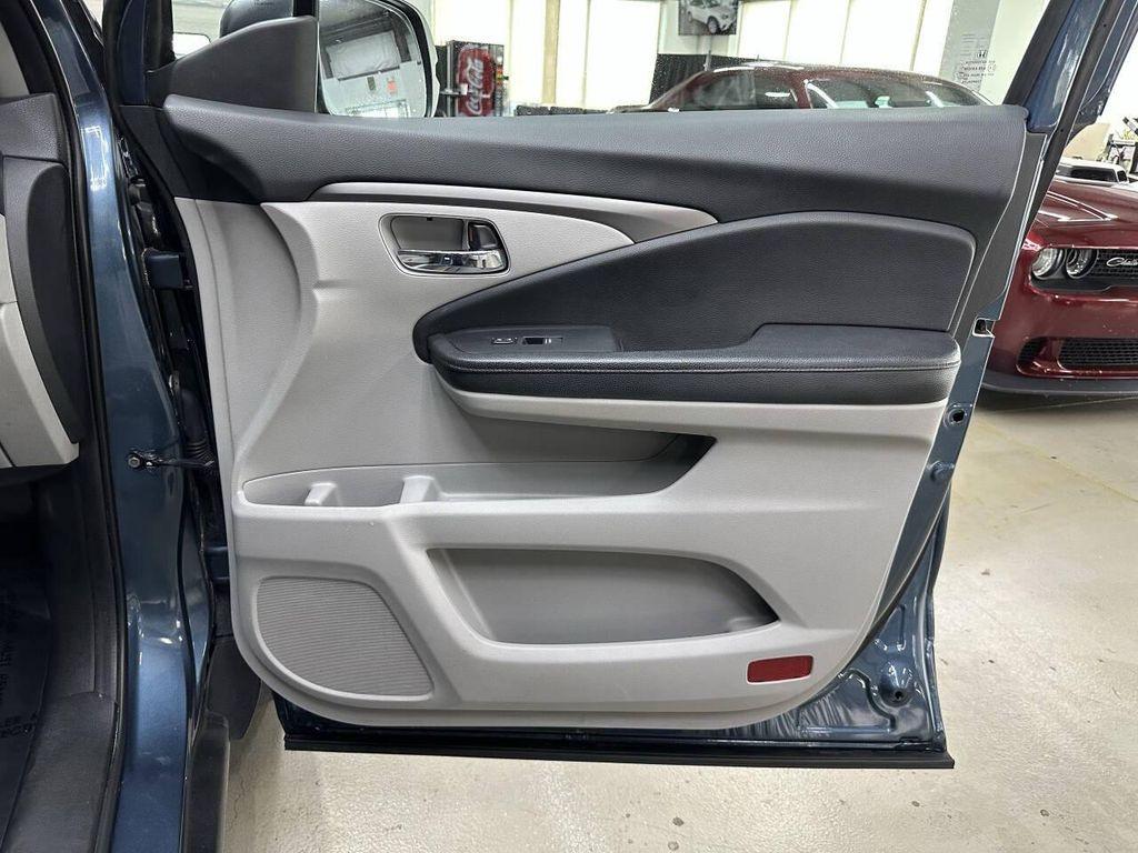 used 2016 Honda Pilot car, priced at $17,997