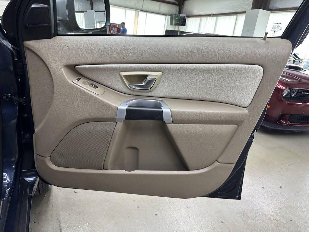 used 2014 Volvo XC90 car, priced at $10,497