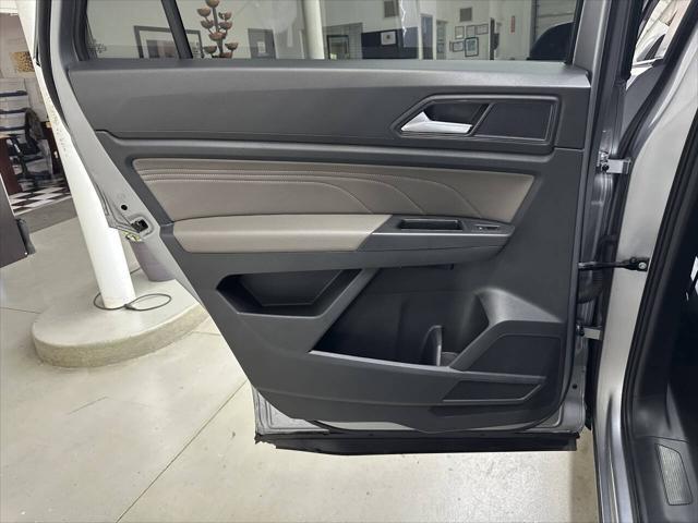 used 2022 Volkswagen Atlas Cross Sport car, priced at $20,997