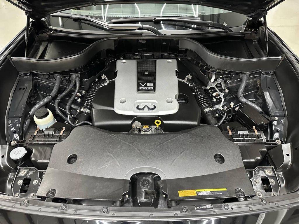 used 2015 INFINITI QX70 car, priced at $17,999