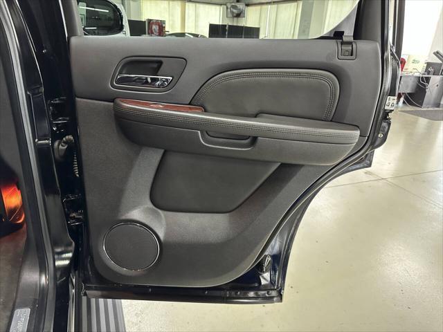 used 2008 Cadillac Escalade car, priced at $18,997