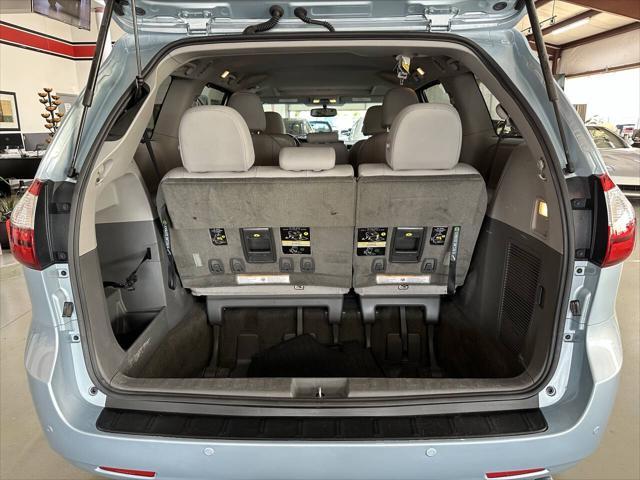used 2017 Toyota Sienna car