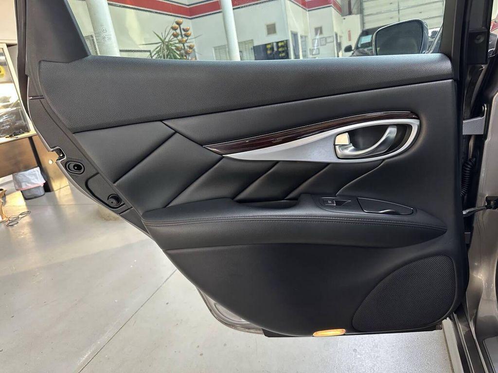 used 2013 INFINITI M35h car, priced at $12,997