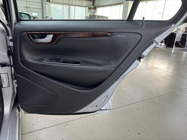 used 2006 Volvo S60 car, priced at $6,999