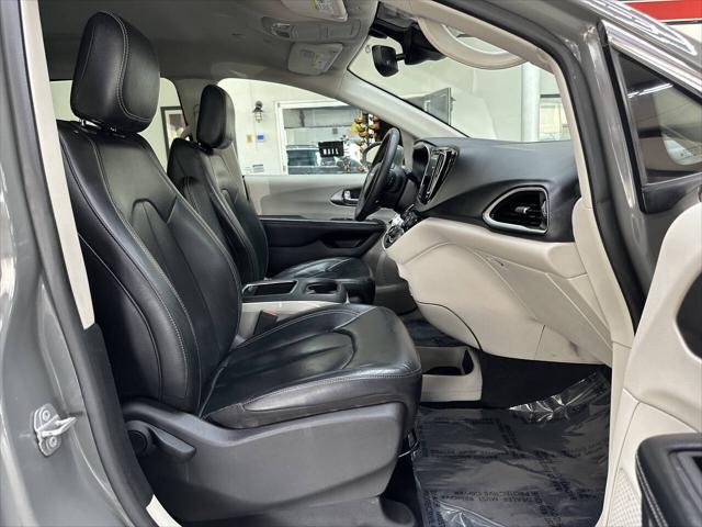 used 2022 Chrysler Pacifica car, priced at $17,997