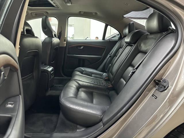 used 2009 Volvo S80 car, priced at $8,850