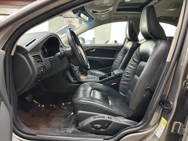 used 2009 Volvo S80 car, priced at $8,850