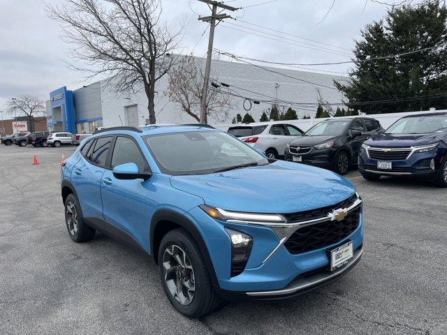 new 2025 Chevrolet Trax car, priced at $25,075