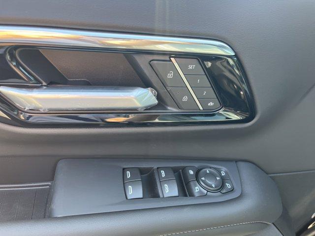 new 2025 Chevrolet Suburban car, priced at $75,720
