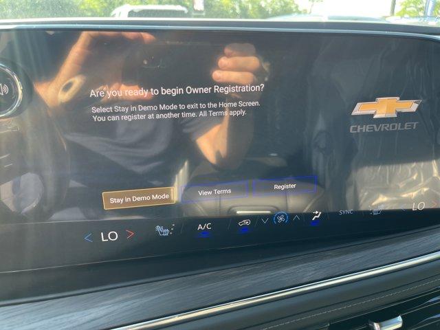 new 2025 Chevrolet Suburban car, priced at $75,720