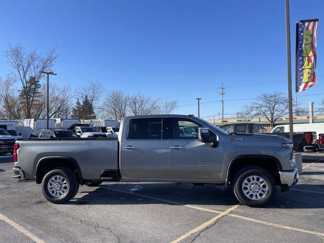 new 2025 Chevrolet Silverado 3500 car, priced at $70,475