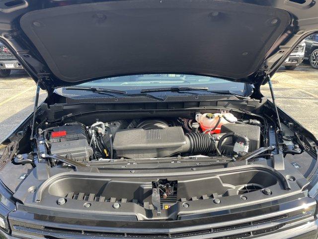 new 2025 Chevrolet Suburban car, priced at $77,725