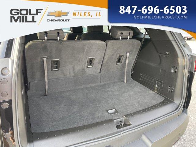 used 2023 Chevrolet Traverse car, priced at $28,080