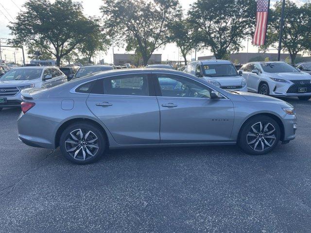 new 2025 Chevrolet Malibu car, priced at $27,101