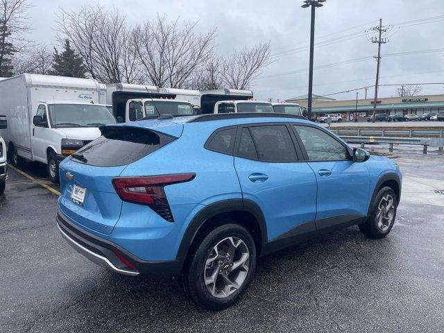 new 2025 Chevrolet Trax car, priced at $25,615