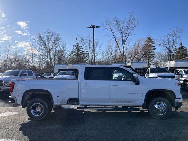 new 2025 Chevrolet Silverado 3500 car, priced at $73,682