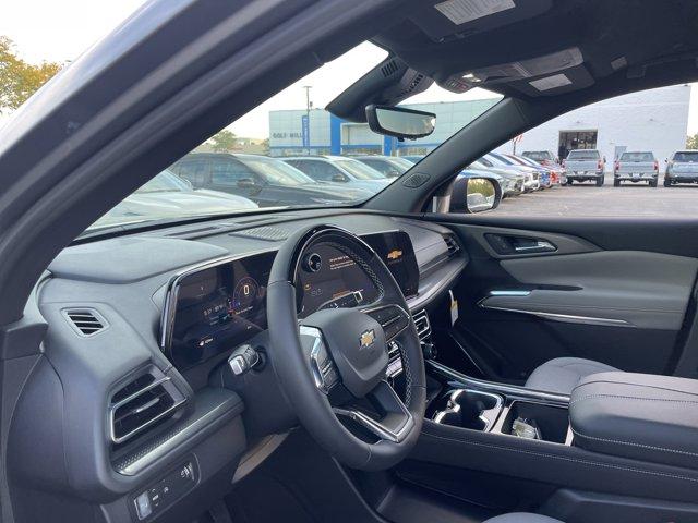 new 2026 Chevrolet Traverse car, priced at $47,355