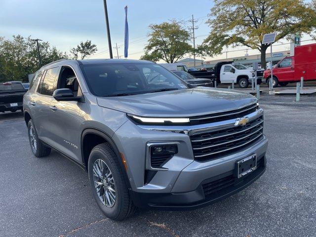new 2026 Chevrolet Traverse car, priced at $47,355